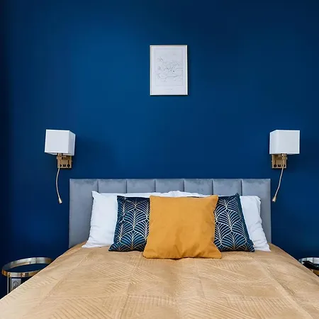 Rose Apartment-2